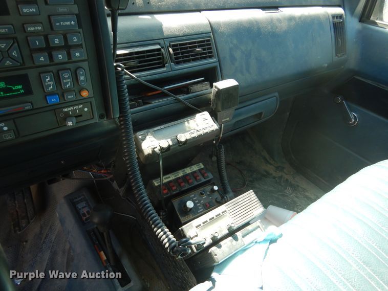 image for item KS9906 1994 Chevrolet Suburban K1500  SUV