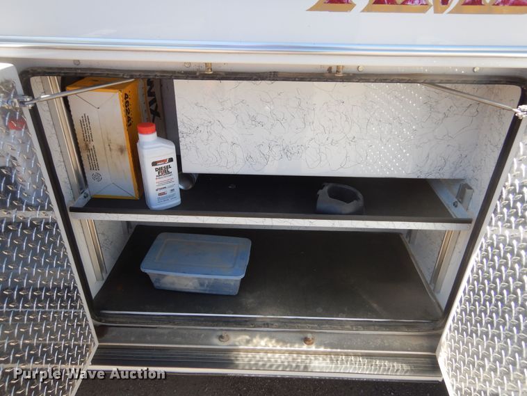 image for item KS9907 2001 Ford E450 Super Duty  ambulance