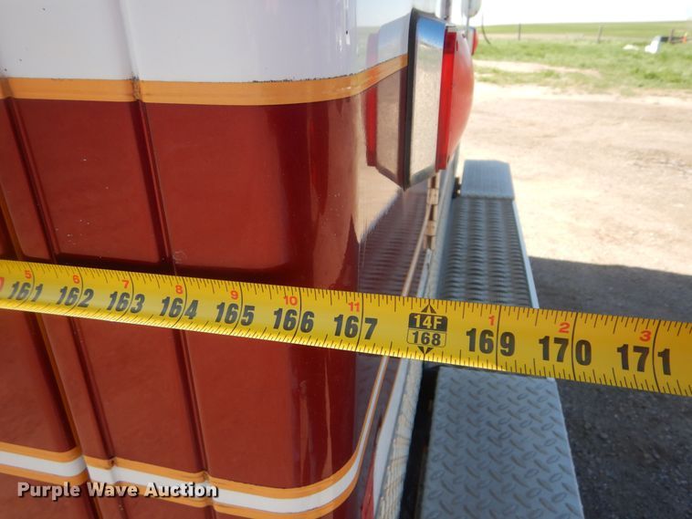 image for item KS9907 2001 Ford E450 Super Duty  ambulance