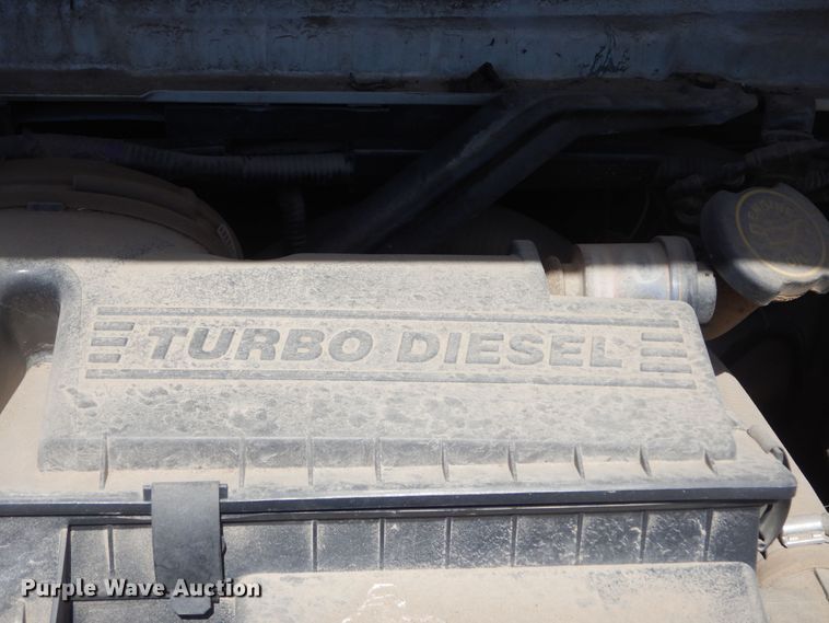 image for item KS9907 2001 Ford E450 Super Duty  ambulance