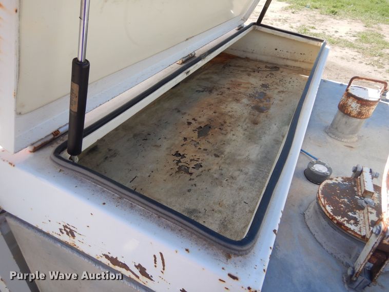 image for item KS9908 1998 Dodge Ram 3500  Quad Cab brush fire truck