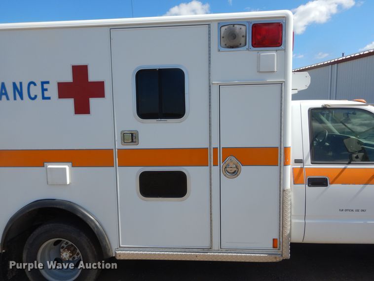 image for item KS9909 1994 Chevrolet K3500  ambulance