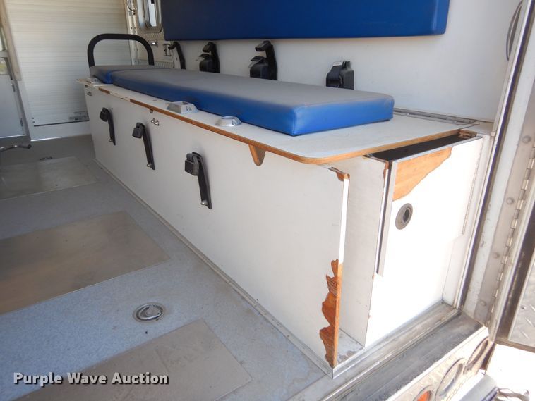 image for item KS9909 1994 Chevrolet K3500  ambulance