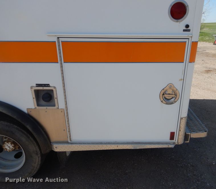 image for item KS9909 1994 Chevrolet K3500  ambulance