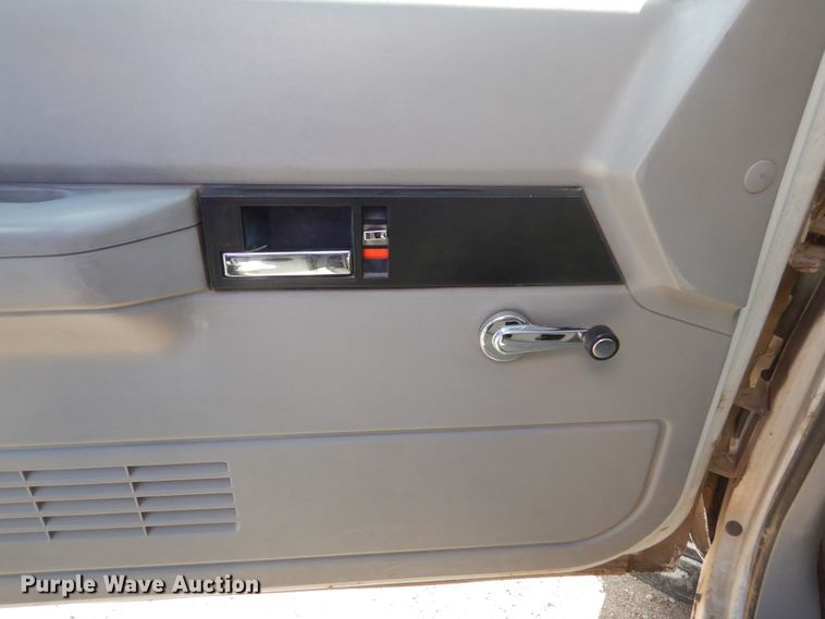 image for item KS9909 1994 Chevrolet K3500  ambulance