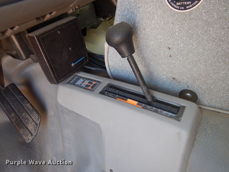 image for item KS9909 1994 Chevrolet K3500  ambulance