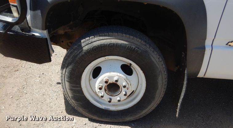 image for item KS9909 1994 Chevrolet K3500  ambulance