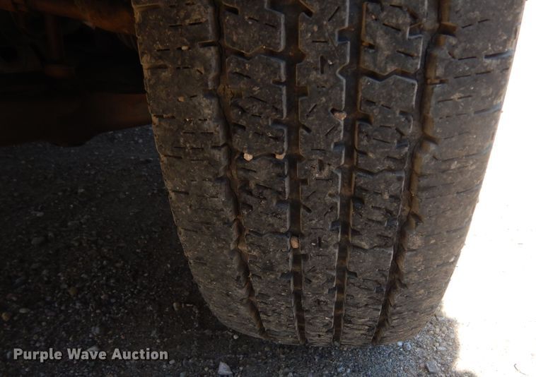 image for item KS9909 1994 Chevrolet K3500  ambulance