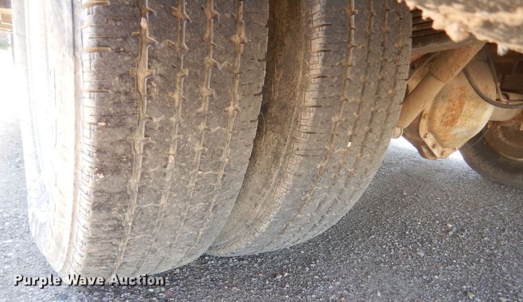 image for item KS9909 1994 Chevrolet K3500  ambulance