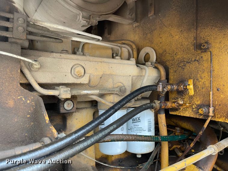 image for item LF9006 1990 Fiat-Allis FG75A  motor grader