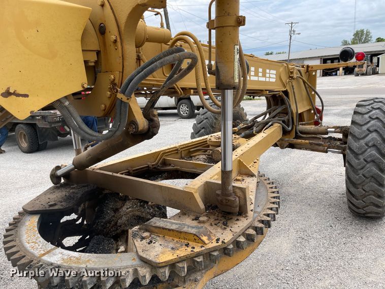 image for item LF9006 1990 Fiat-Allis FG75A  motor grader