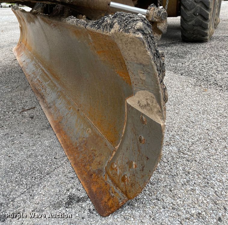 image for item LF9006 1990 Fiat-Allis FG75A  motor grader