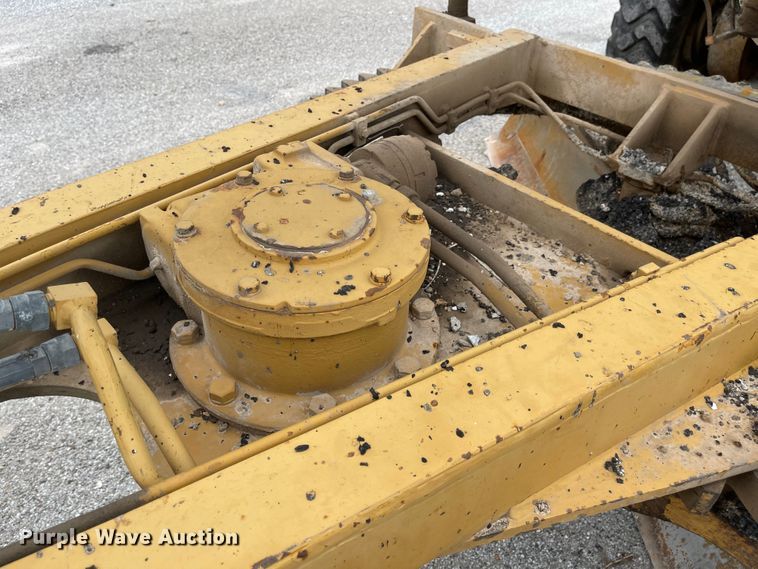 image for item LF9006 1990 Fiat-Allis FG75A  motor grader