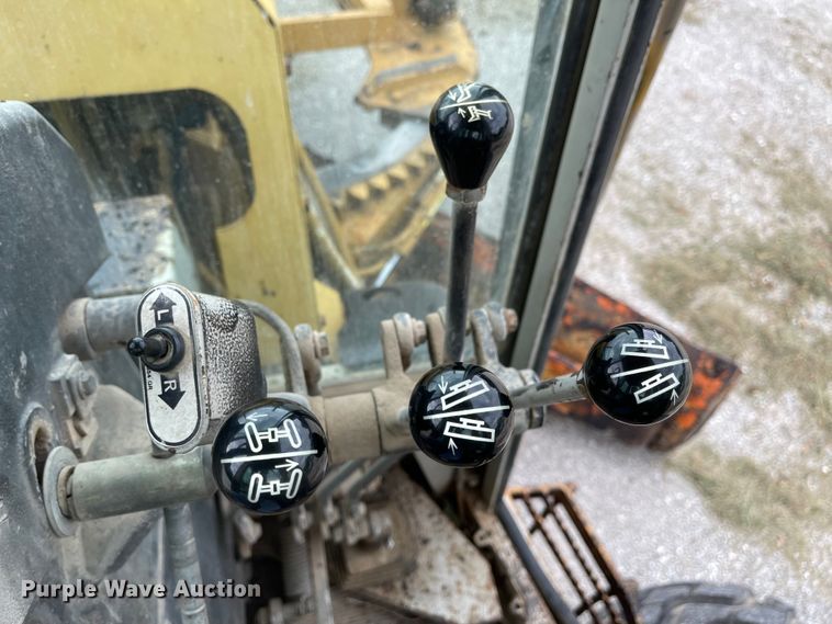 image for item LF9007 1995 Fiat-Allis FG85A Series B  motor grader