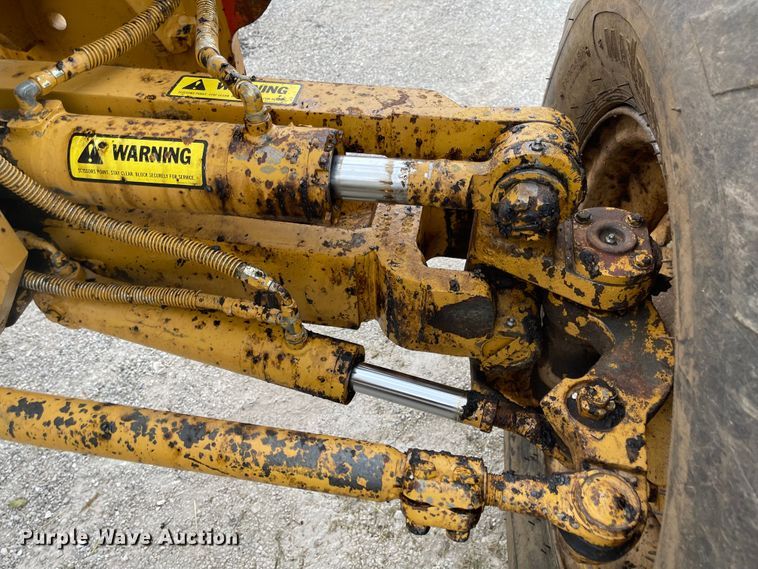 image for item LF9007 1995 Fiat-Allis FG85A Series B  motor grader