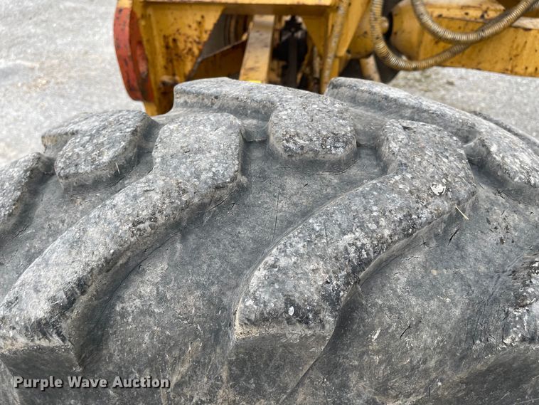 image for item LF9007 1995 Fiat-Allis FG85A Series B  motor grader