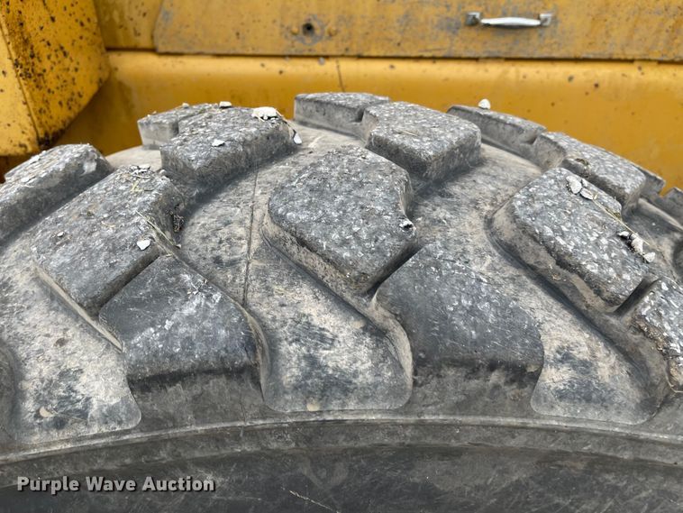 image for item LF9007 1995 Fiat-Allis FG85A Series B  motor grader