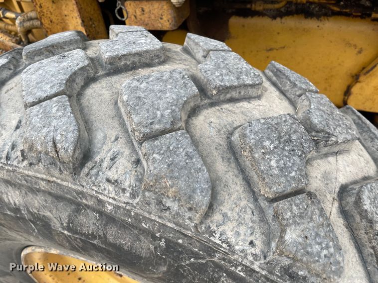 image for item LF9007 1995 Fiat-Allis FG85A Series B  motor grader