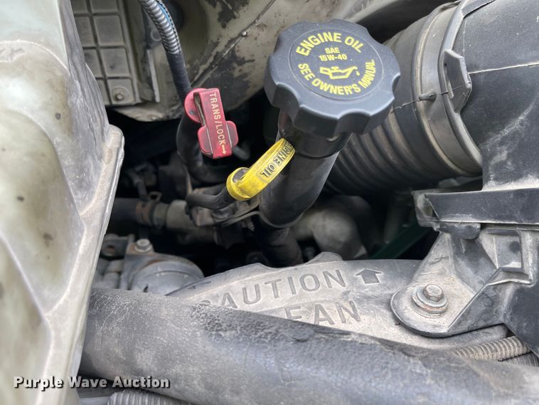 image for item LF9008 2000 Chevrolet Express 3500  ambulance