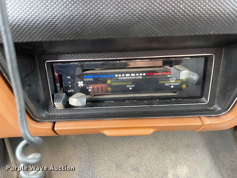 image for item LF9010 1982 Ford F800  pumper fire truck