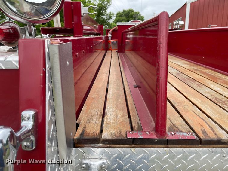 image for item LF9010 1982 Ford F800  pumper fire truck