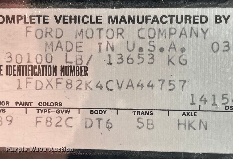 image for item LF9010 1982 Ford F800  pumper fire truck