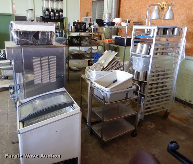 image for item LP9305 Restaurant equipment