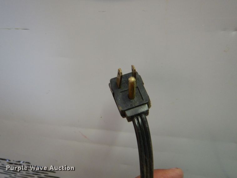 image for item LP9305 Restaurant equipment