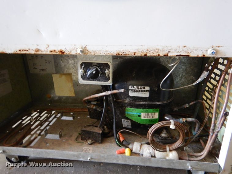 image for item LP9305 Restaurant equipment