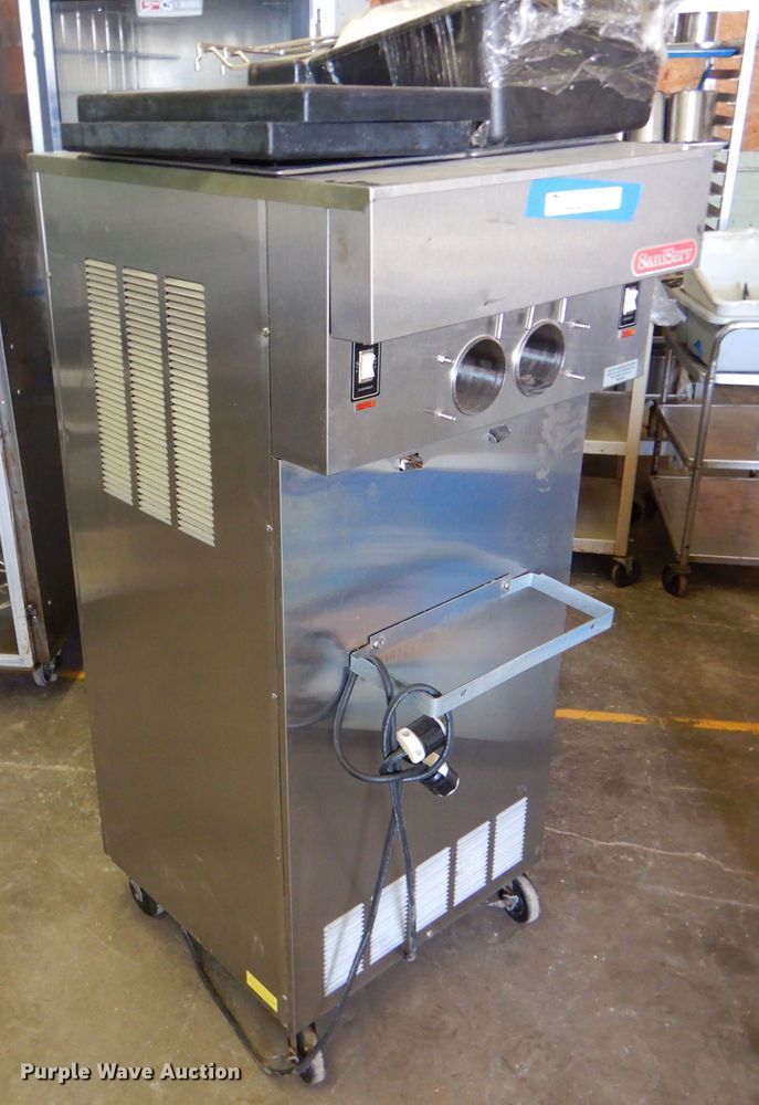 image for item LP9305 Restaurant equipment