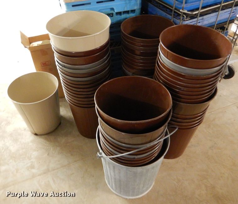 image for item LP9336 Restaurant equipment