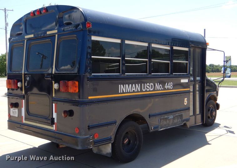 image for item LP9359 2000 GMC G3500  shuttle bus