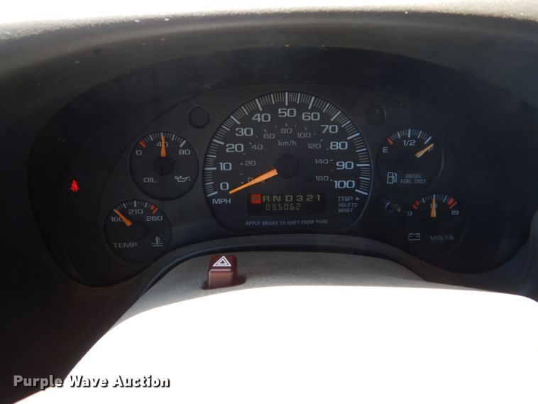 image for item LP9359 2000 GMC G3500  shuttle bus