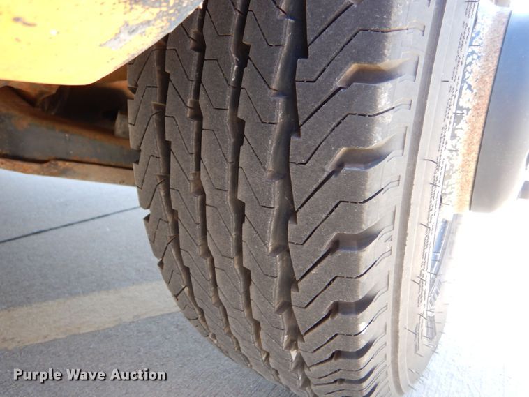 image for item LP9359 2000 GMC G3500  shuttle bus