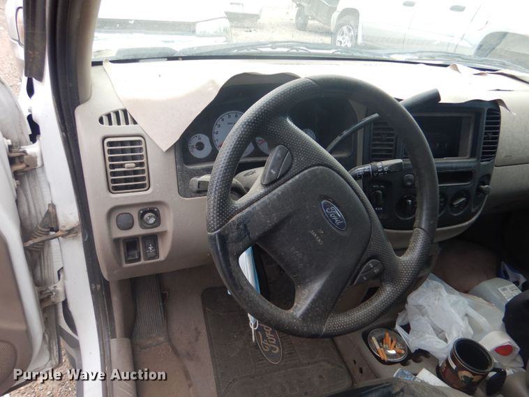 image for item LP9376 2001 Ford Escape XLS  SUV