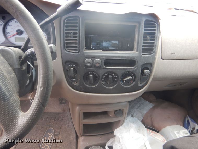 image for item LP9376 2001 Ford Escape XLS  SUV