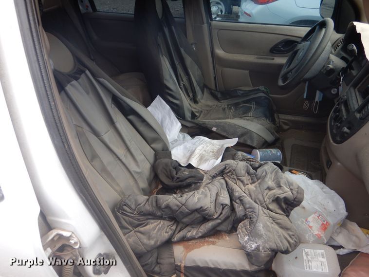 image for item LP9376 2001 Ford Escape XLS  SUV