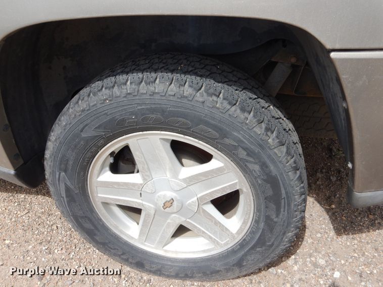 image for item LP9377 2003 Chevrolet TrailBlazer LT  SUV