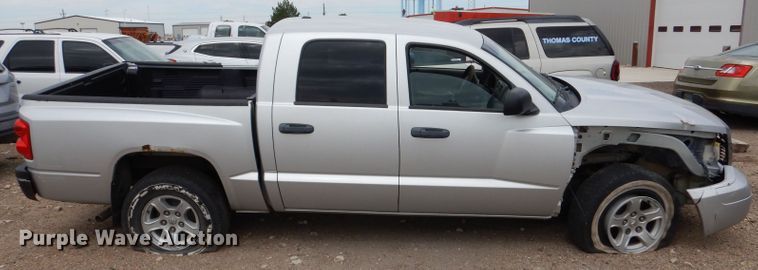 image for item LP9378 2007 Dodge Dakota SLT  Quad Cab pickup truck