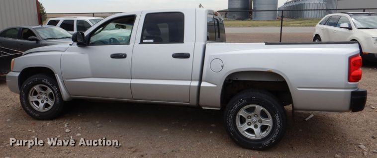 image for item LP9378 2007 Dodge Dakota SLT  Quad Cab pickup truck