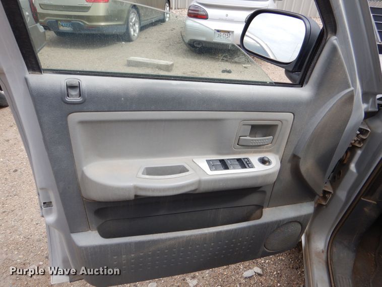 image for item LP9378 2007 Dodge Dakota SLT  Quad Cab pickup truck