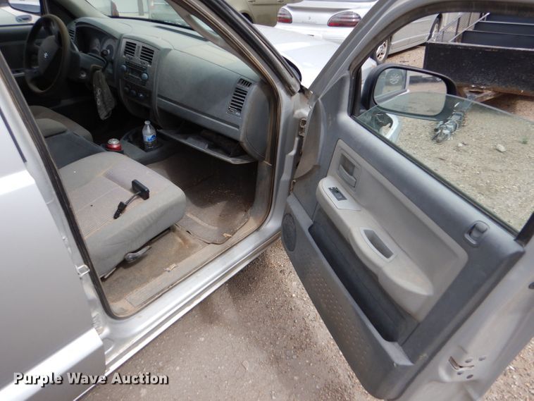 image for item LP9378 2007 Dodge Dakota SLT  Quad Cab pickup truck