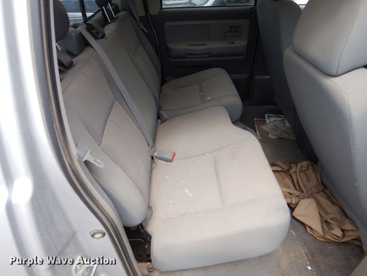 image for item LP9378 2007 Dodge Dakota SLT  Quad Cab pickup truck