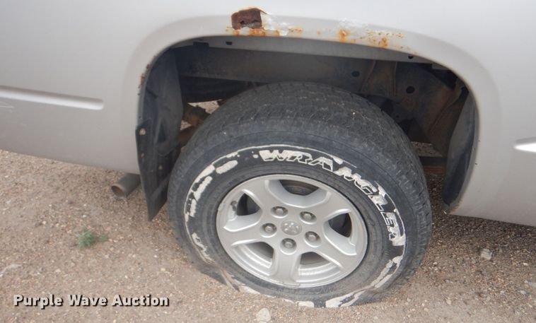 image for item LP9378 2007 Dodge Dakota SLT  Quad Cab pickup truck