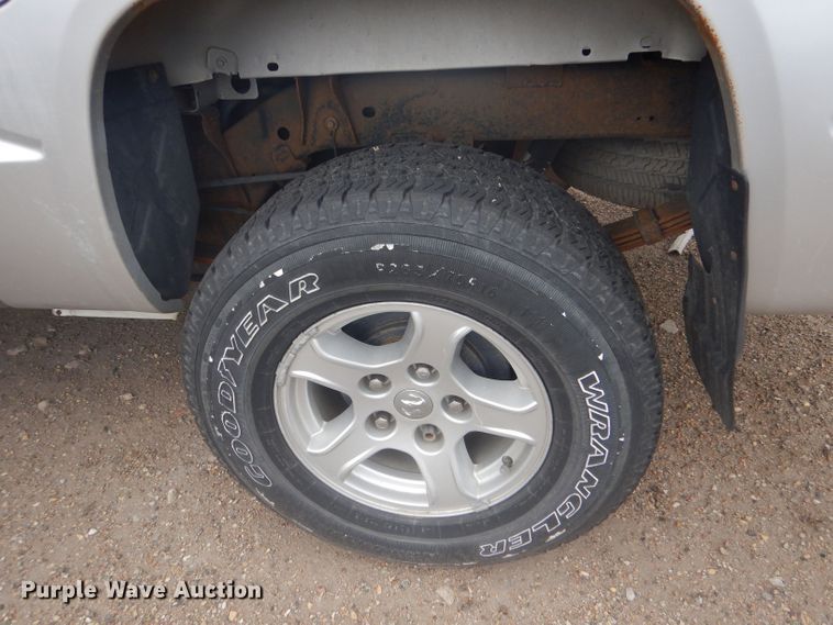 image for item LP9378 2007 Dodge Dakota SLT  Quad Cab pickup truck