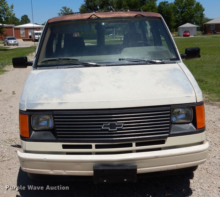 image for item LS9243 1991 Chevrolet Astro  van