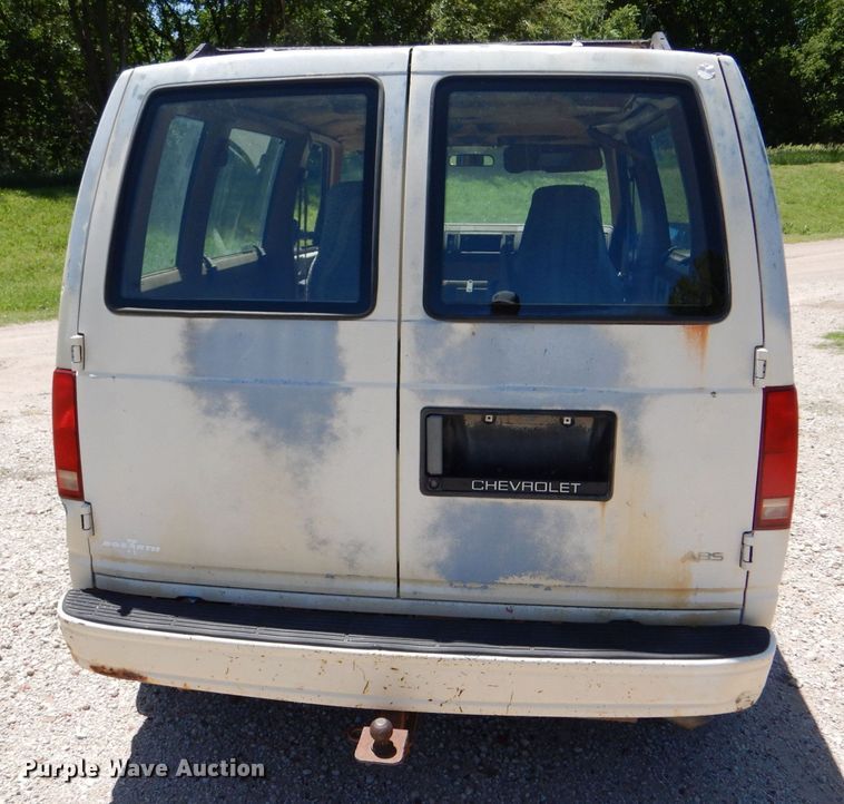 image for item LS9243 1991 Chevrolet Astro  van