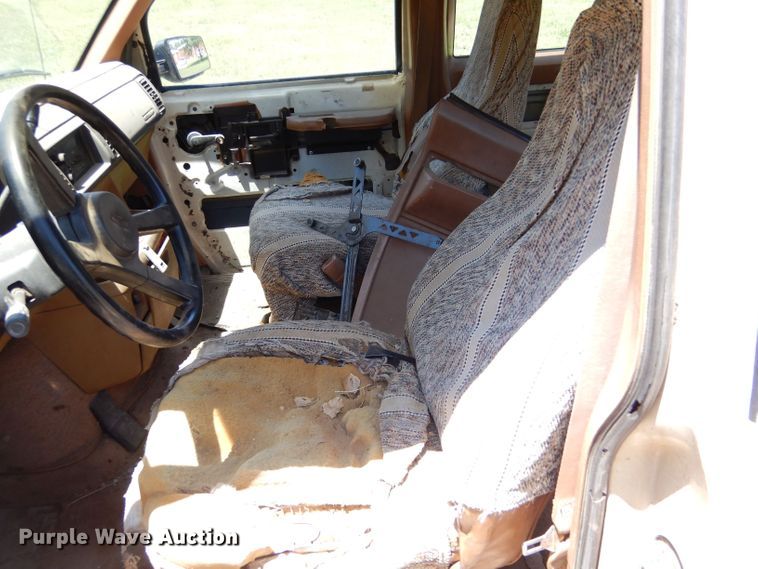 image for item LS9243 1991 Chevrolet Astro  van