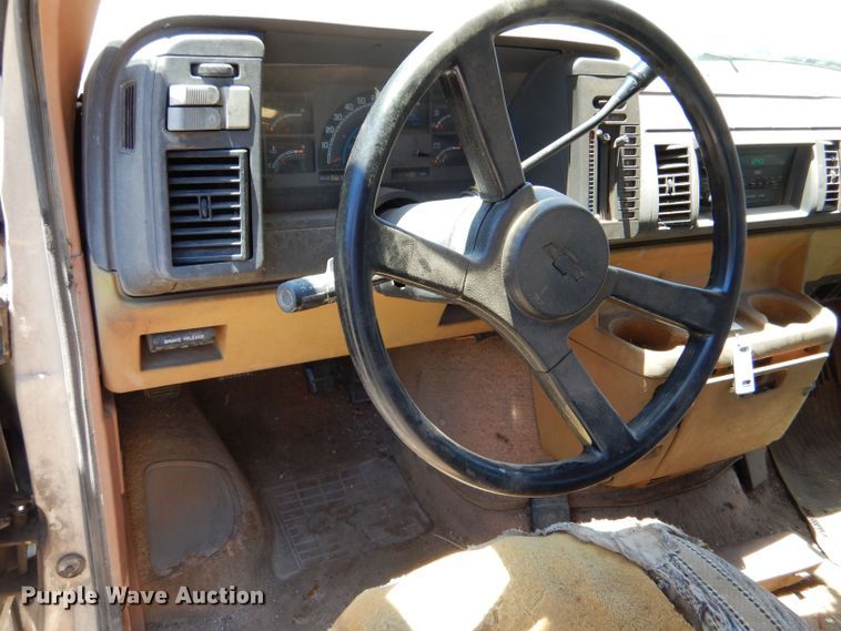 image for item LS9243 1991 Chevrolet Astro  van