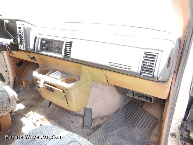 image for item LS9243 1991 Chevrolet Astro  van